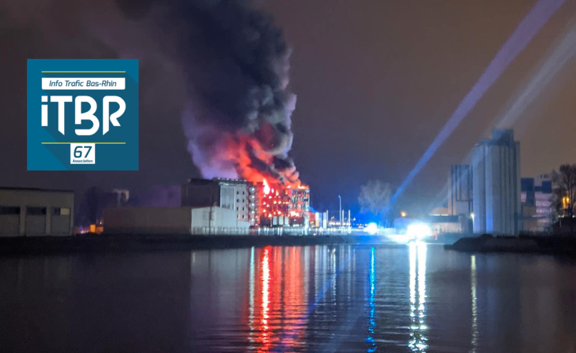 Photo de l’incendie du datacenter OVHcloud à Strasbourg en 2021